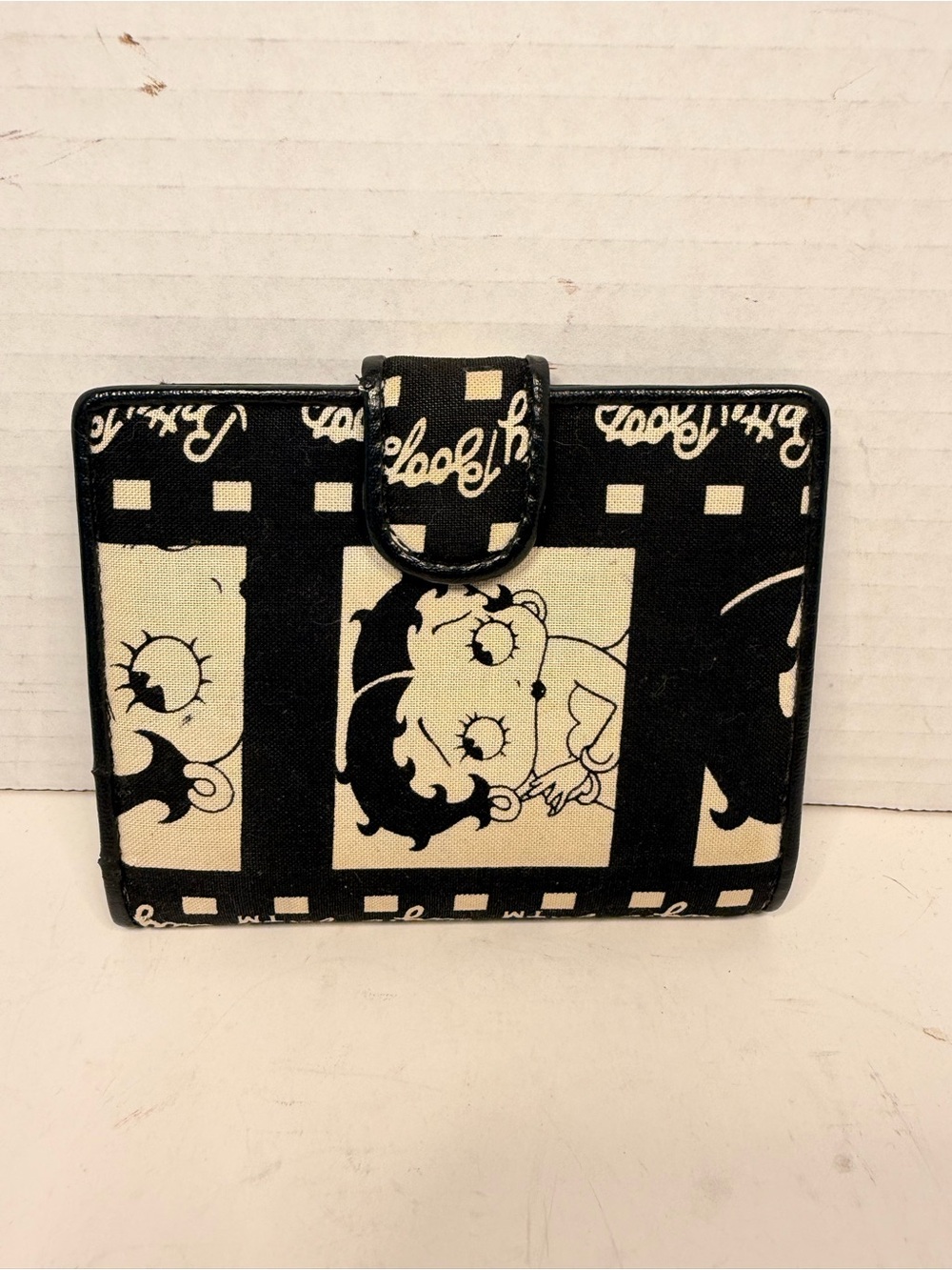 Vintage Betty Boop Film
Strip Print Canvas Snap
Wallet